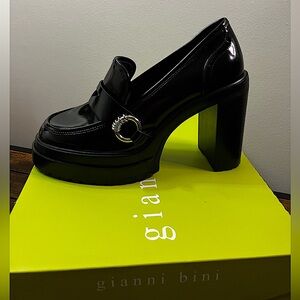 9.5 Gianni Bini Black Maxxwelle Heeled Loafers🖤